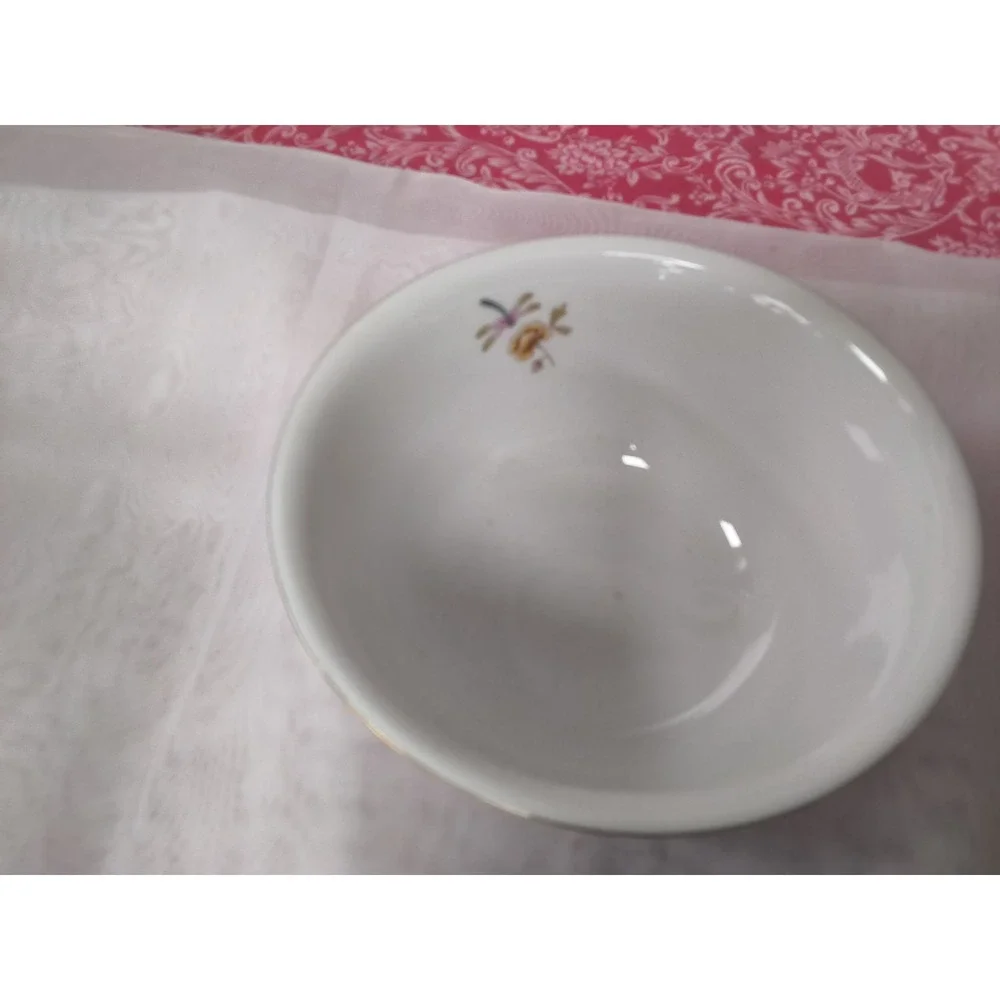 Avon American Heirloom Independence Day 1981 Floral Porcelain Bowl Gold Trim